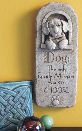 Carruth Studio Family Dog Plaque